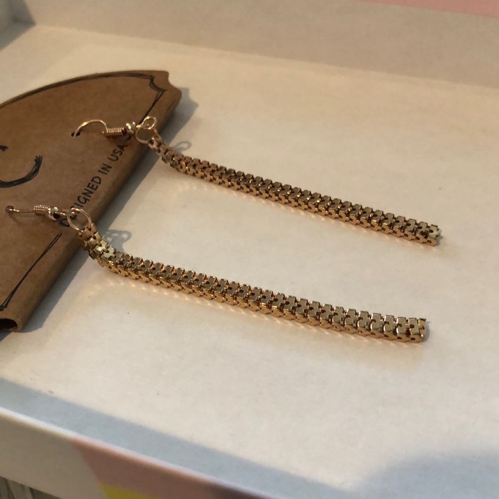 Flexible Dangle Earrings